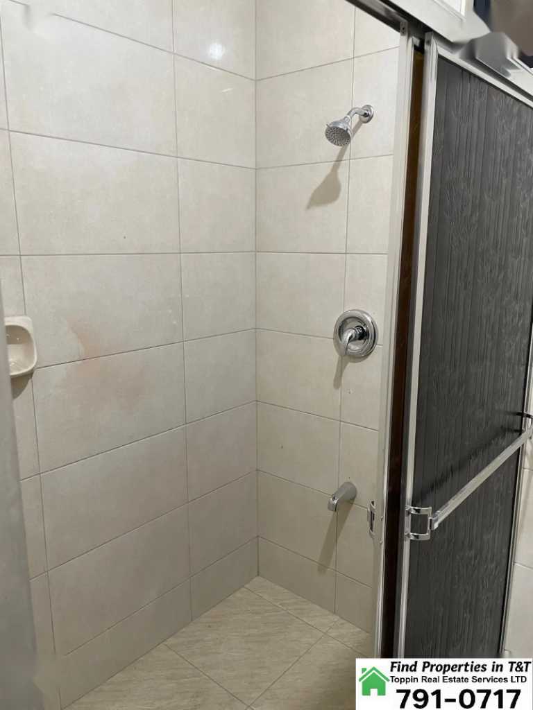 A picture of Modern 2 Bedroom Apartment in Chase Village Gated Newly Built