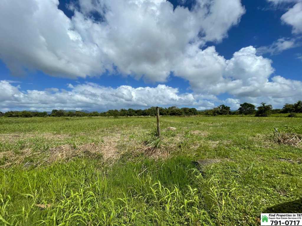 A picture of  Prime Investment Opportunity 1.5 Acres Land in St. Helena