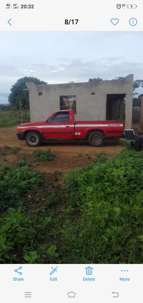 A picture of Nissan hardbody petrol