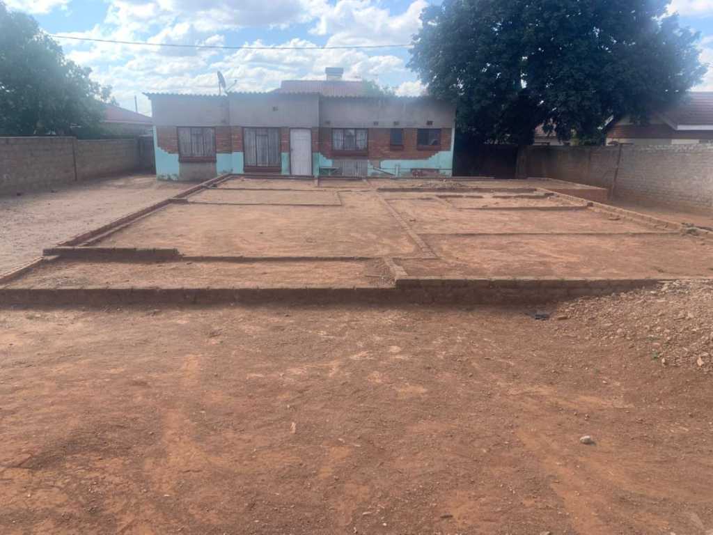 A picture of 750m2 Residential Stand For Sale in Mahatshula North Bulawayo