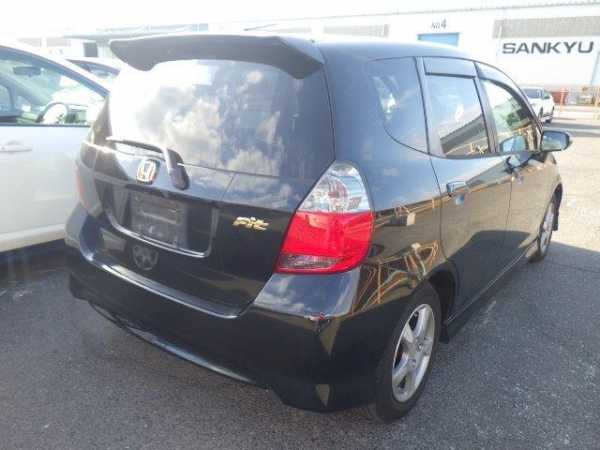 A picture of 2004 Honda Fit