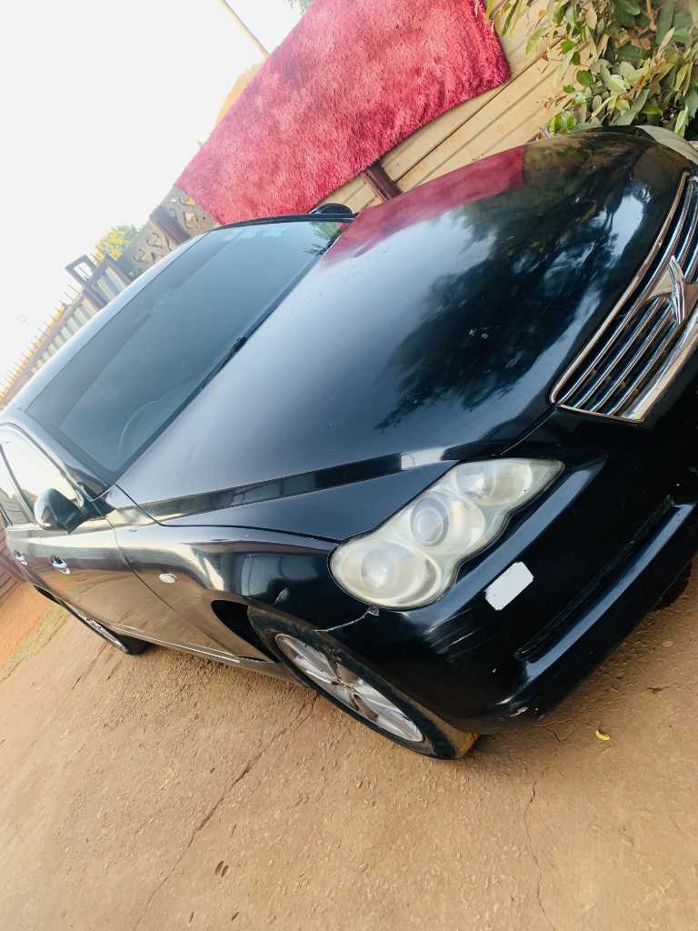 A picture of TOYOTA MARK X