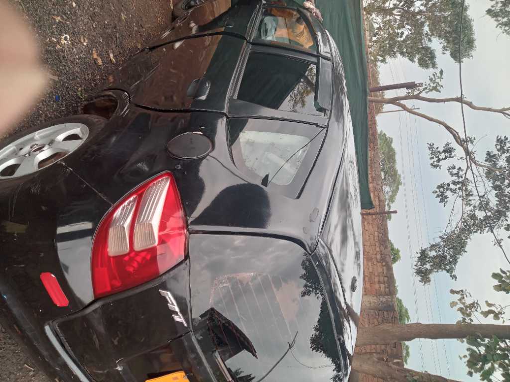 A picture of Honda fit ge6