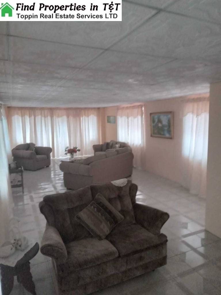 A picture of LA PUERTA DIEGO MARTIN House FOR SALE Great Investment