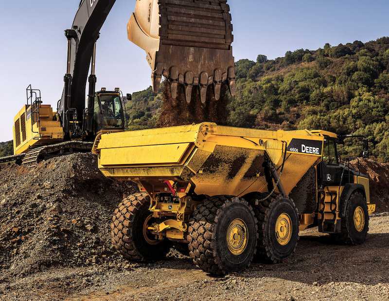 A picture of Earthmoving Equipment Training in Zimbabwe