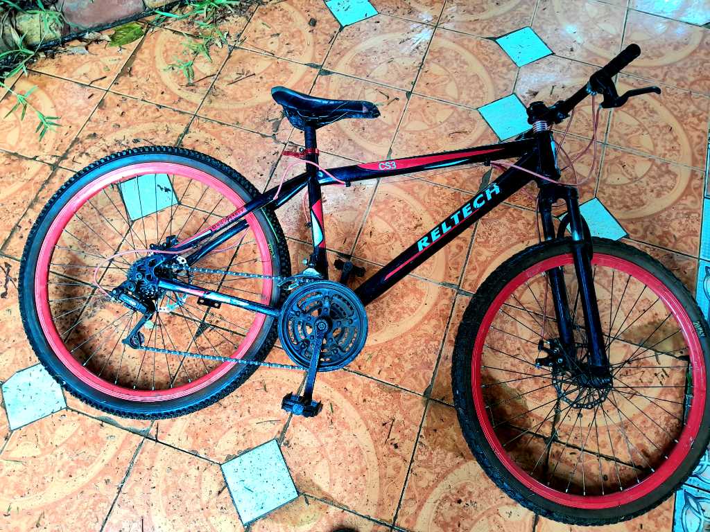 A picture of Bicycle _ reltech bicycle 