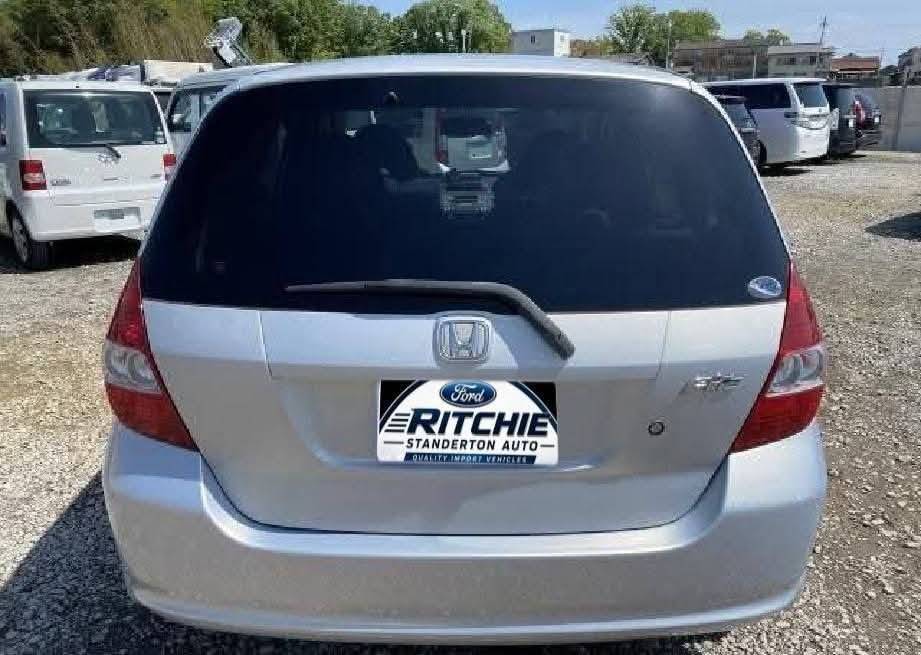 A picture of 2006 Honda Fit 1 3L GD1