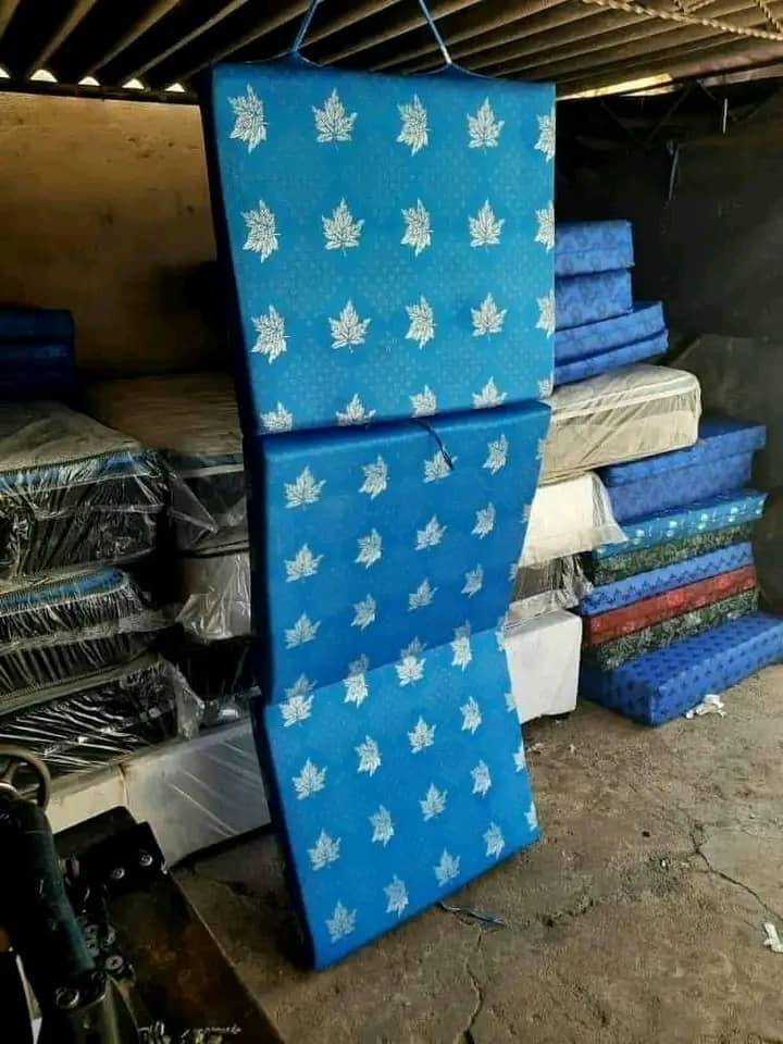 A picture of FOLDABLE MATTRESSES 