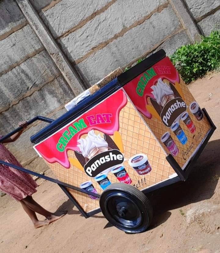 A picture of ICECREAM DRINK VENDORS CARTS