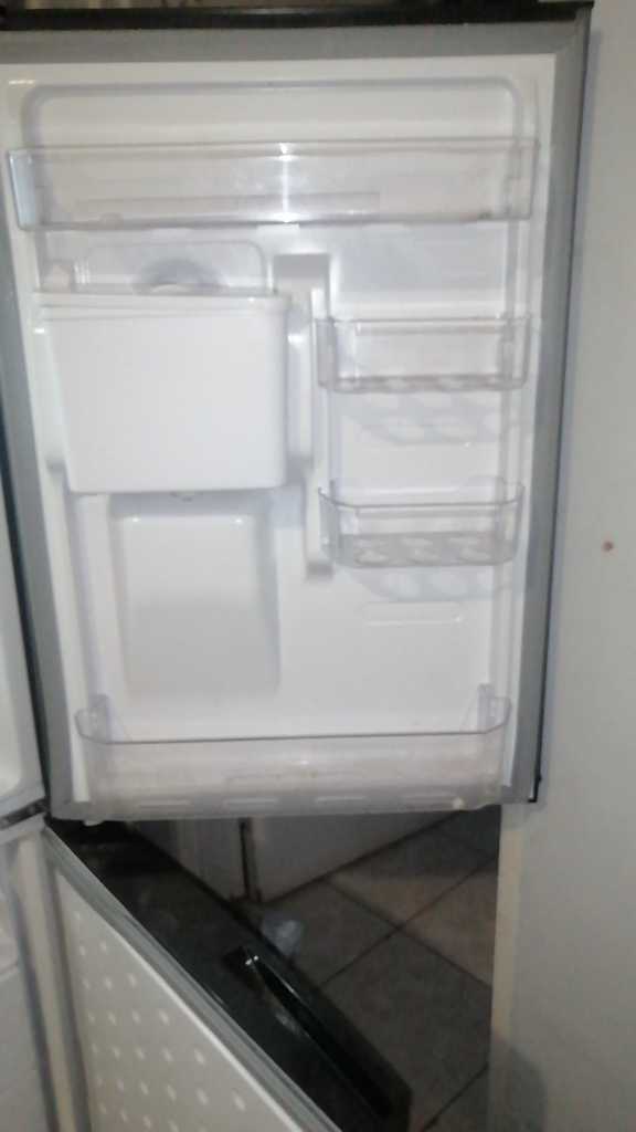 A picture of Upright fridge for sale 
