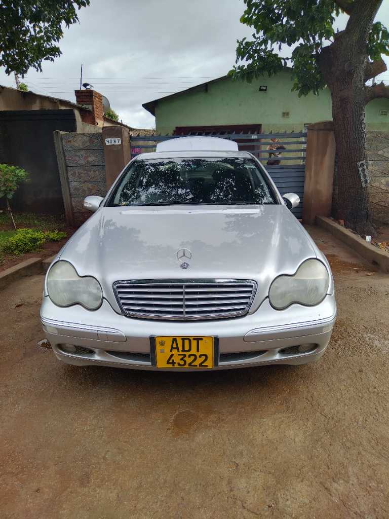 A picture of Mercedes Benz C240 W203 112