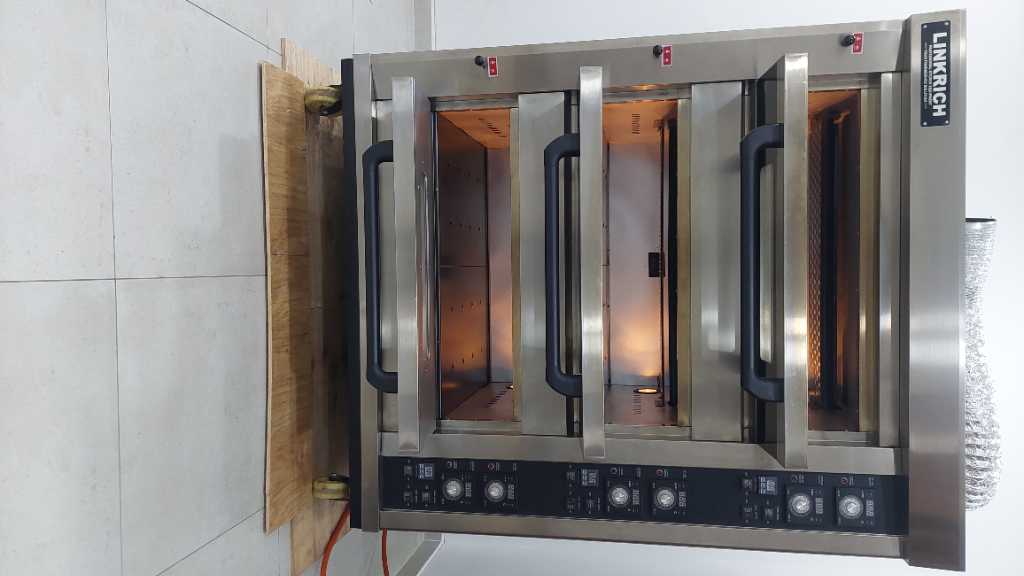 A picture of GAS OVEN 3 DECKS and SPIRAL MIXER 20 liters