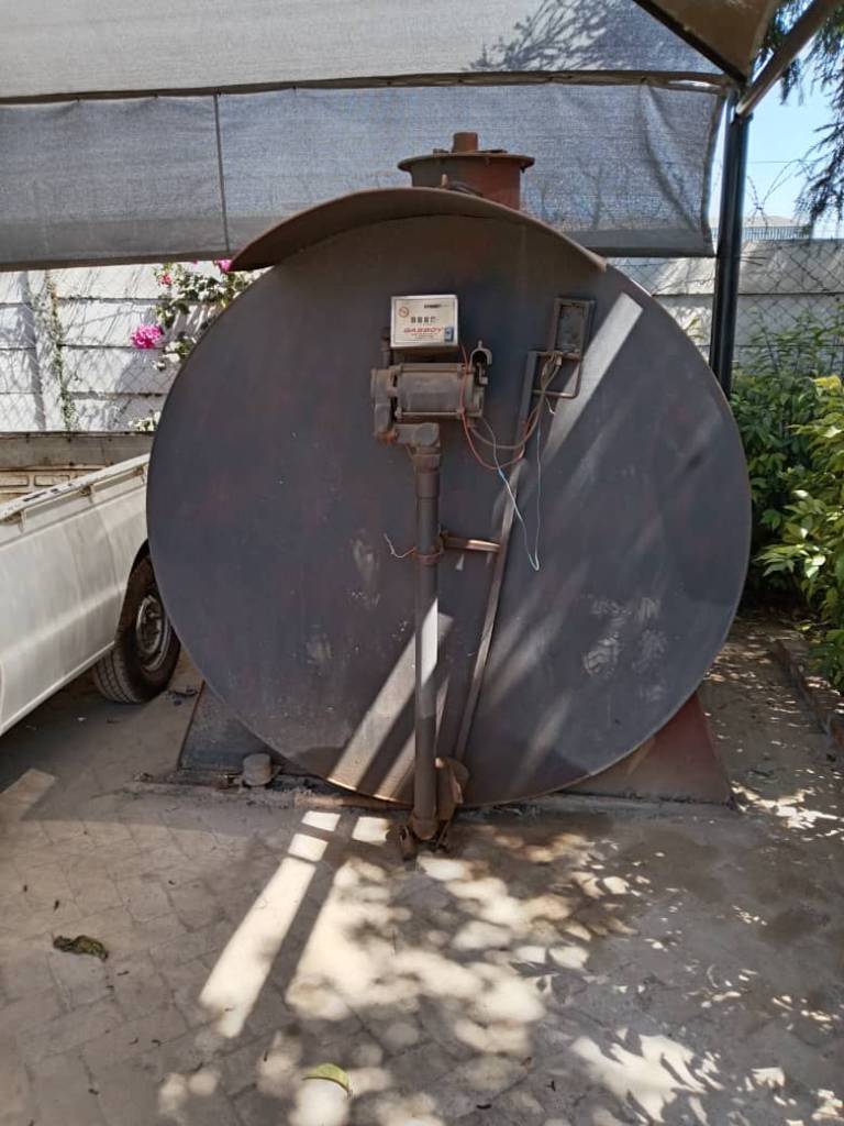 5000 litre tank with electric pump 
