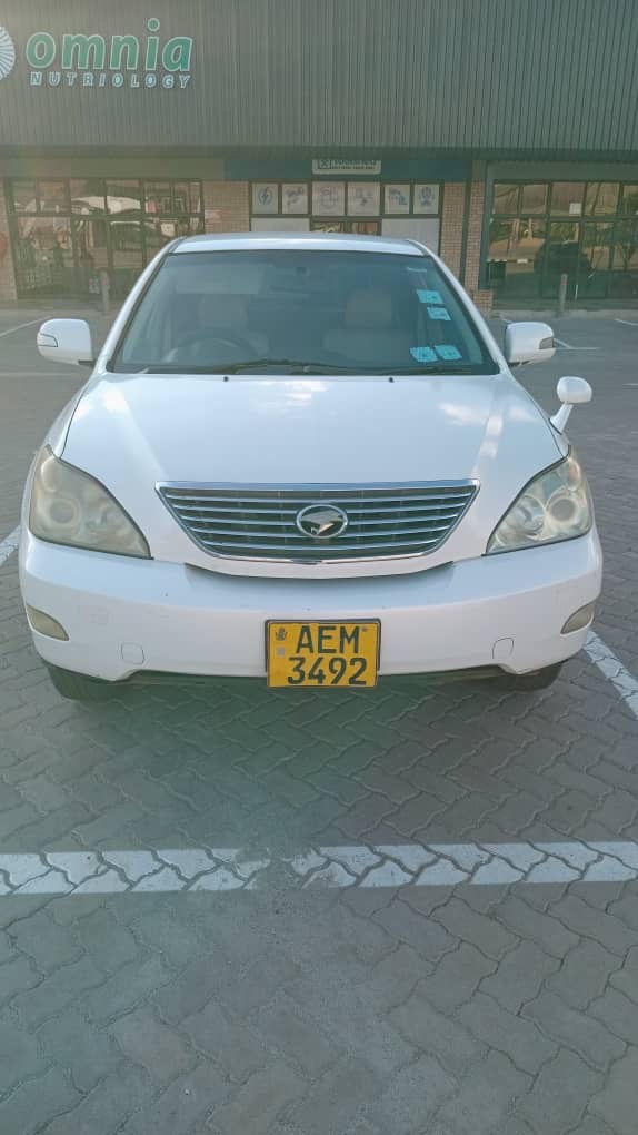 A picture of Toyota Harrier NewShape 2 4L Auto 8500USD ONLY 0772366924