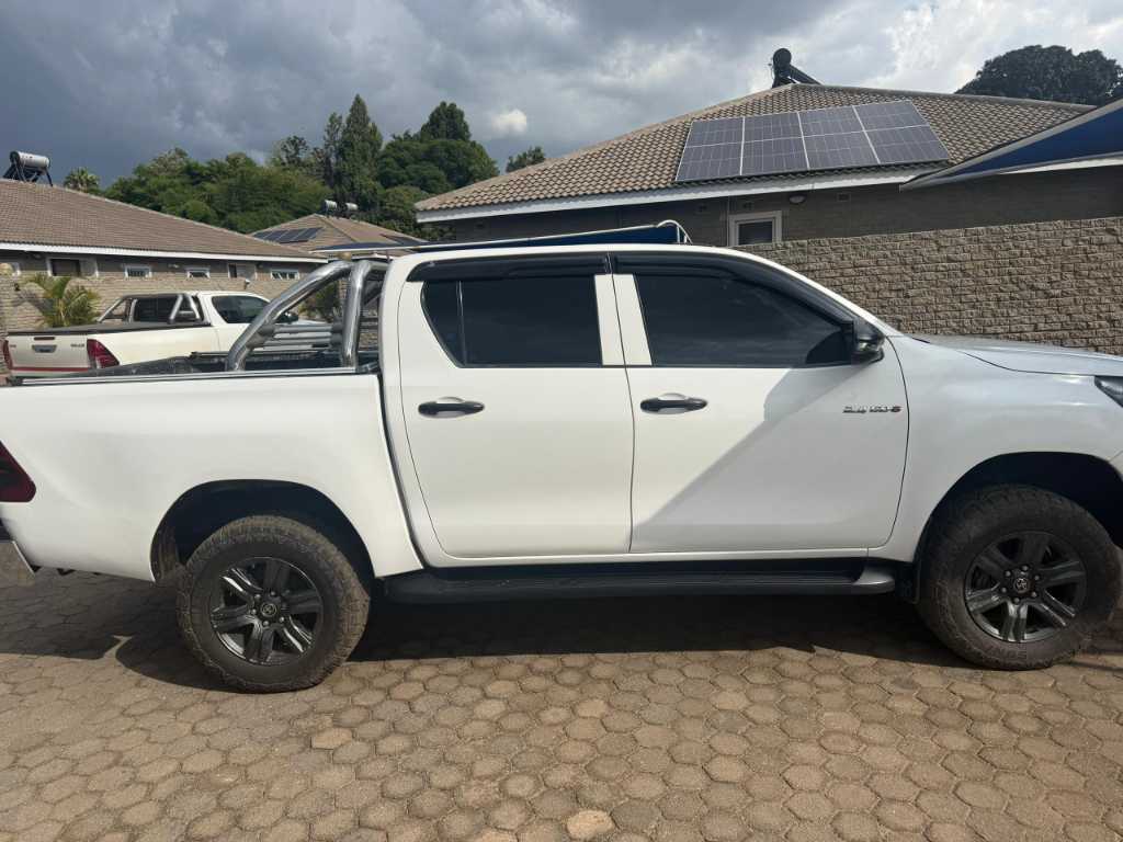 A picture of Toyota hilux GD6
