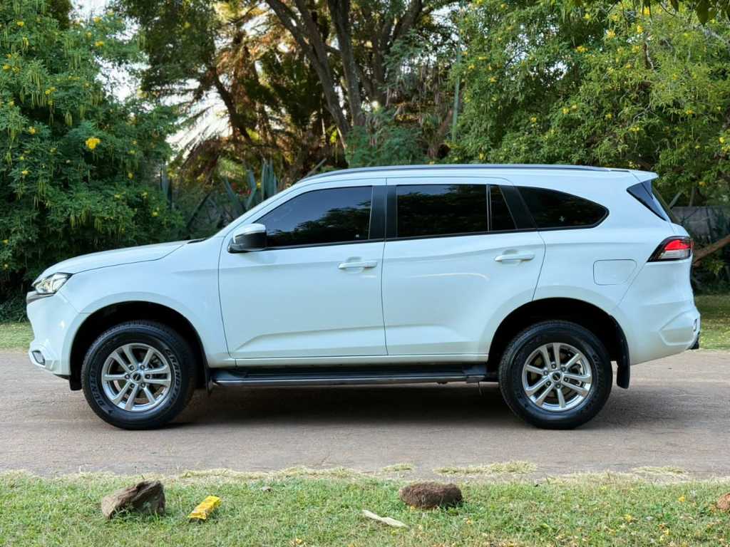 A picture of Isuzu MUX