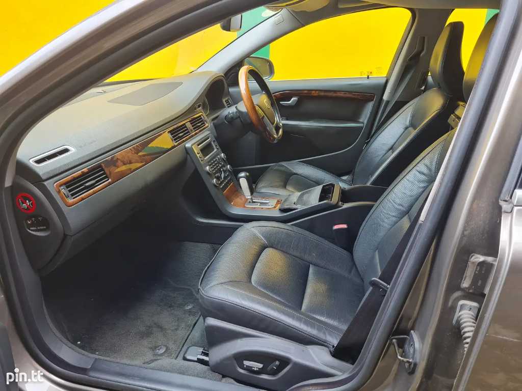 A picture of Volvo S80