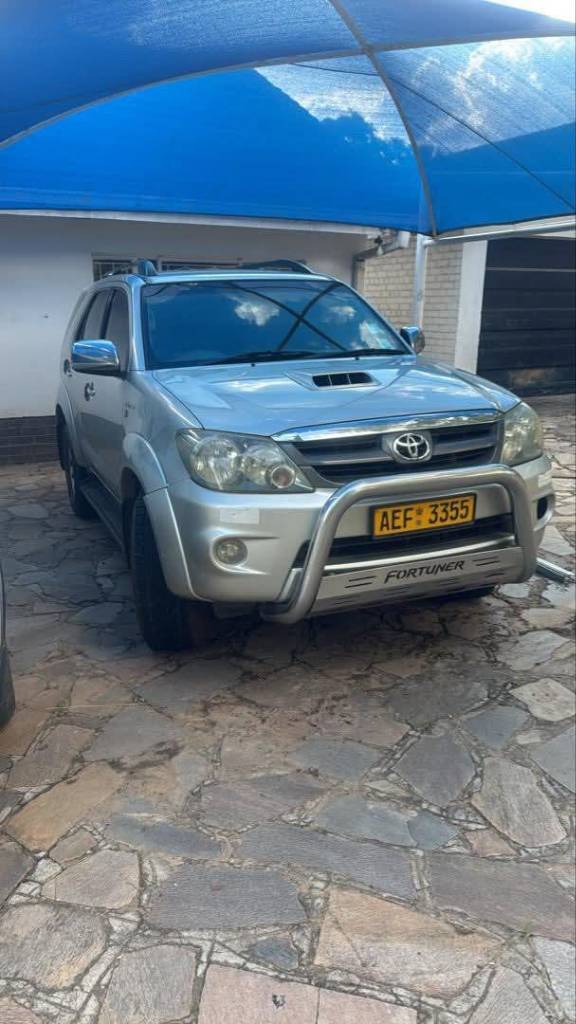 A picture of Toyota fortuner