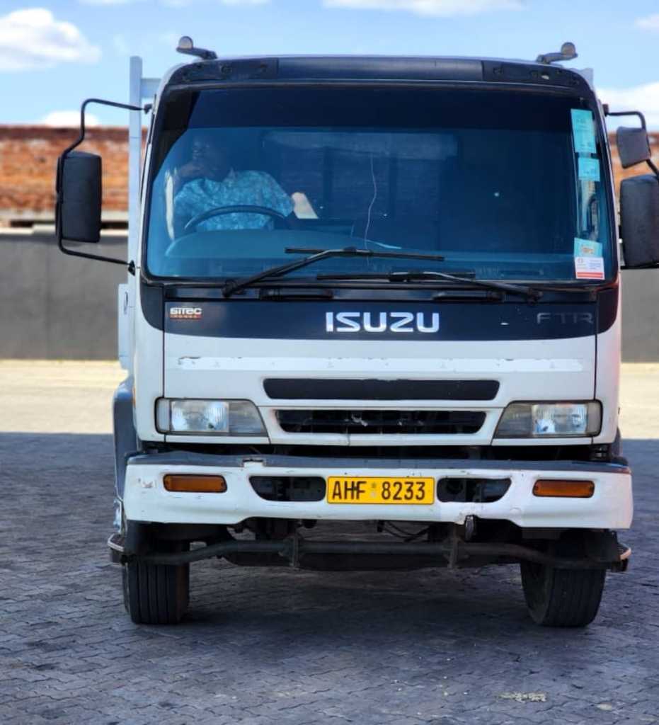 A picture of 10 TONNE ISUZU TRUCK