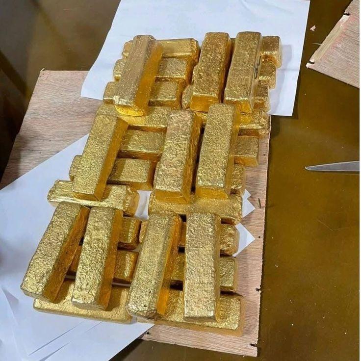 A picture of gold bars