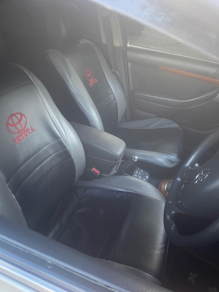 A picture of 2008 Toyota Avensis Automatic . 3100USD Neg 0777292476.