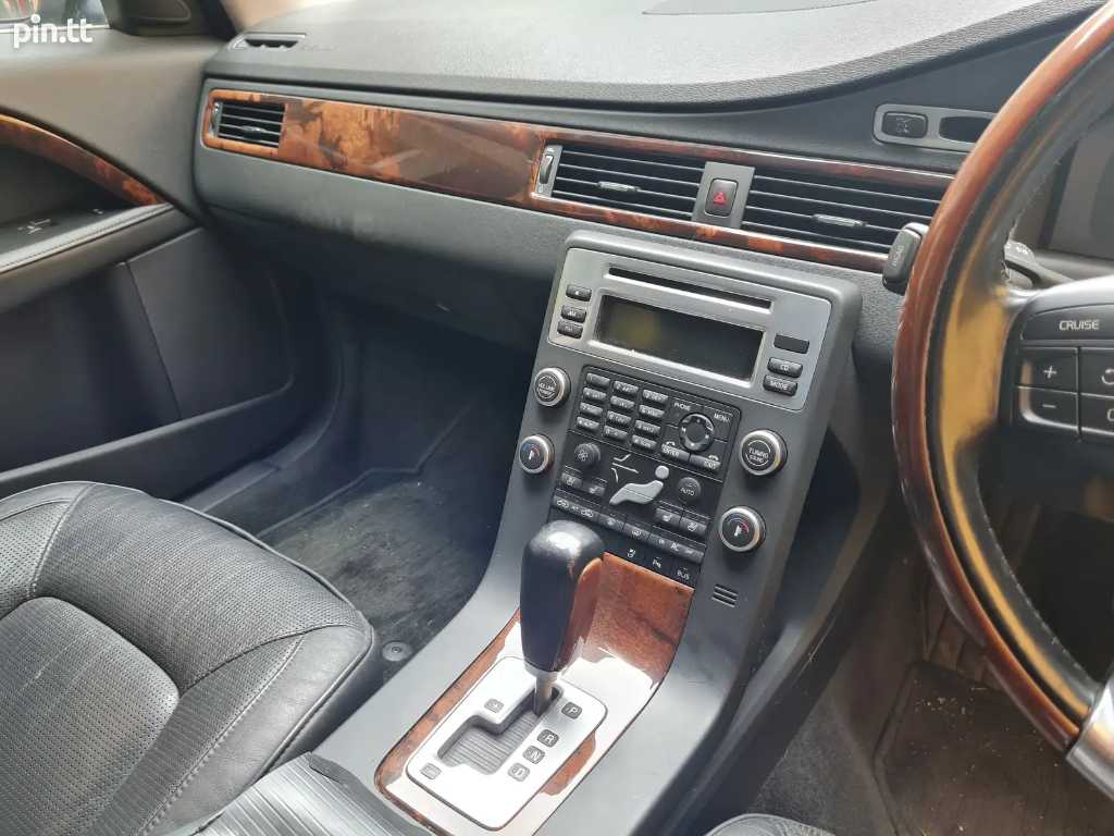 A picture of Volvo S80