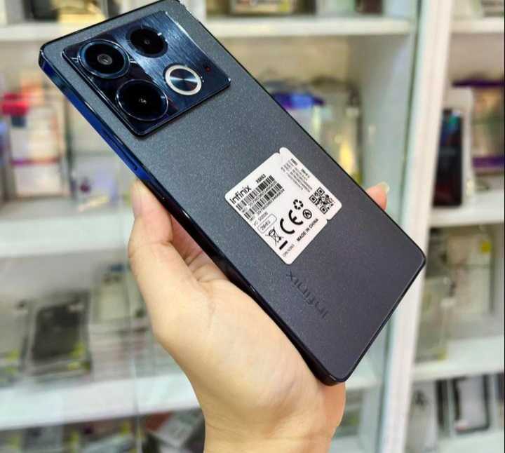 Infinix Note 40 256GB Storage 8GB RAM 108MP Camera 