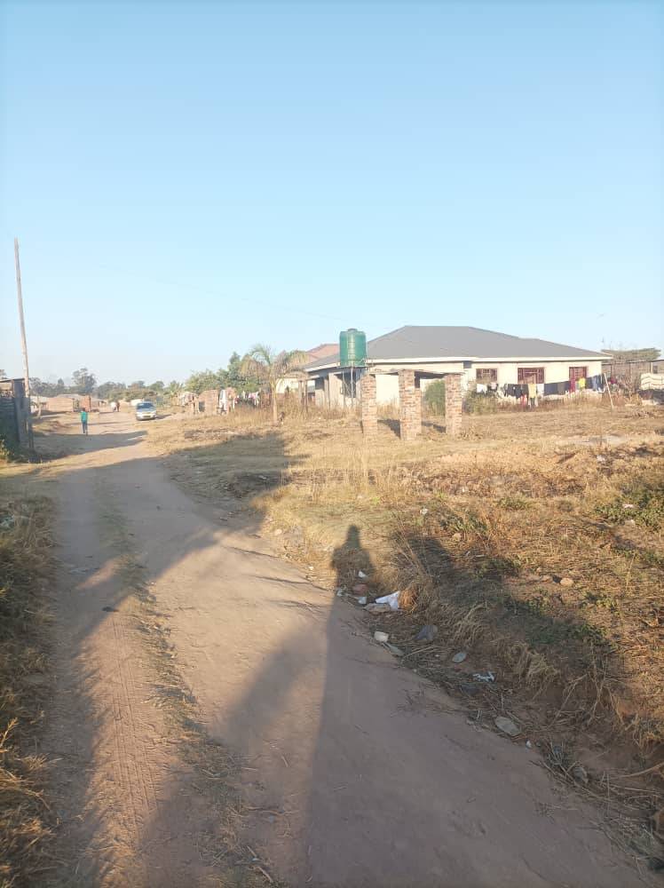 A picture of Stands with low deposit long terms 