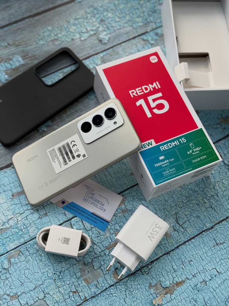A picture of Redmi 15 256GB 7000mah Battery