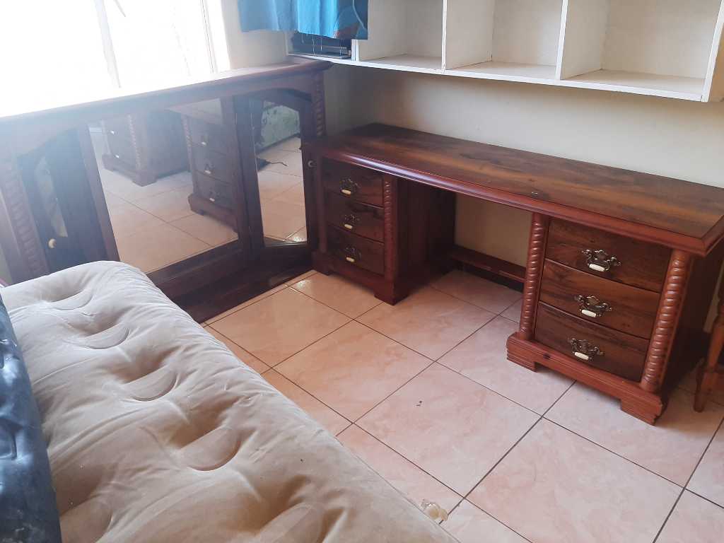A picture of Bedroom Dressing Suite 
