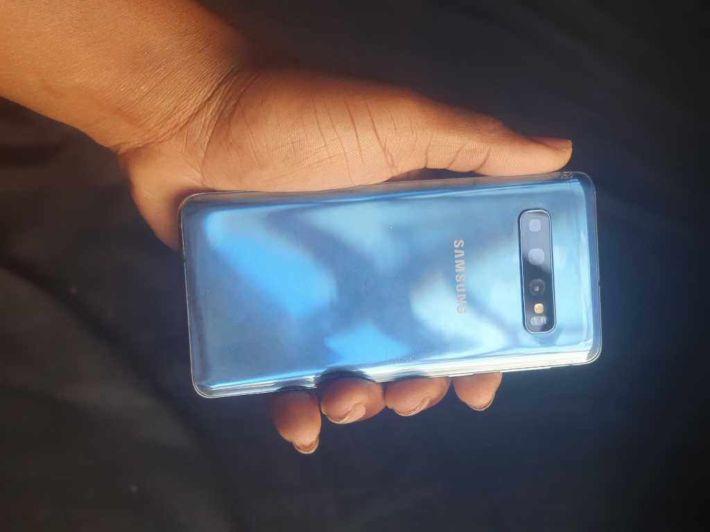 A picture of Samsung Galaxy S10 