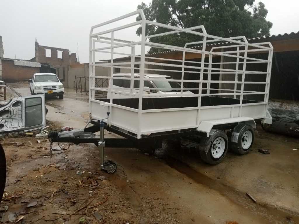 A picture of Lowbed trailer 