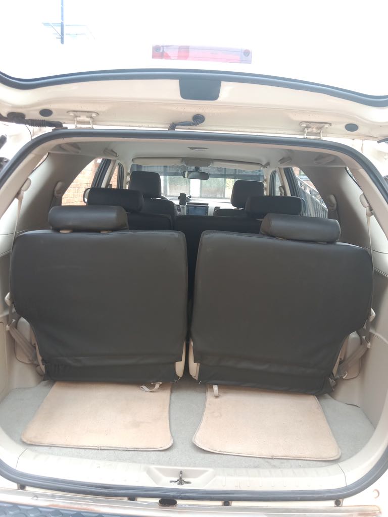 A picture of Toyota Fortuner Car
