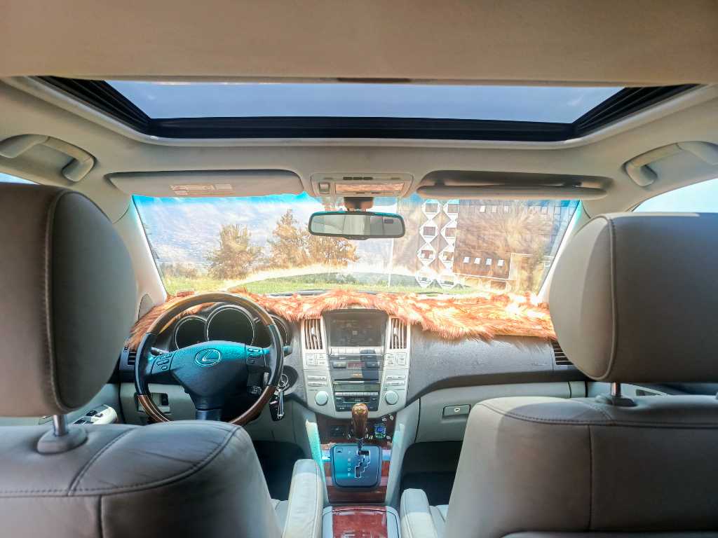 A picture of 2008 Toyota Lexus 