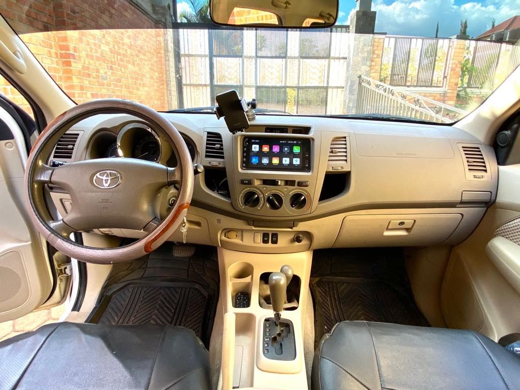 A picture of Toyota Fortuner Car