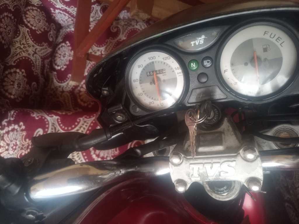 A picture of Moto TVS 125GLX VICTOR