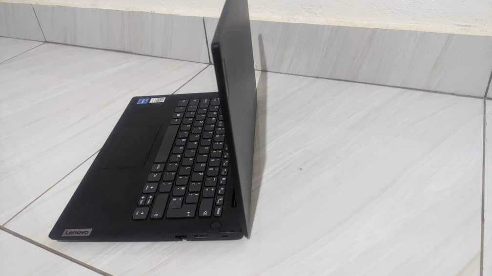 A picture of LENOVO IDEAPAD 13TH GEN i3 512ssd 8gb ram