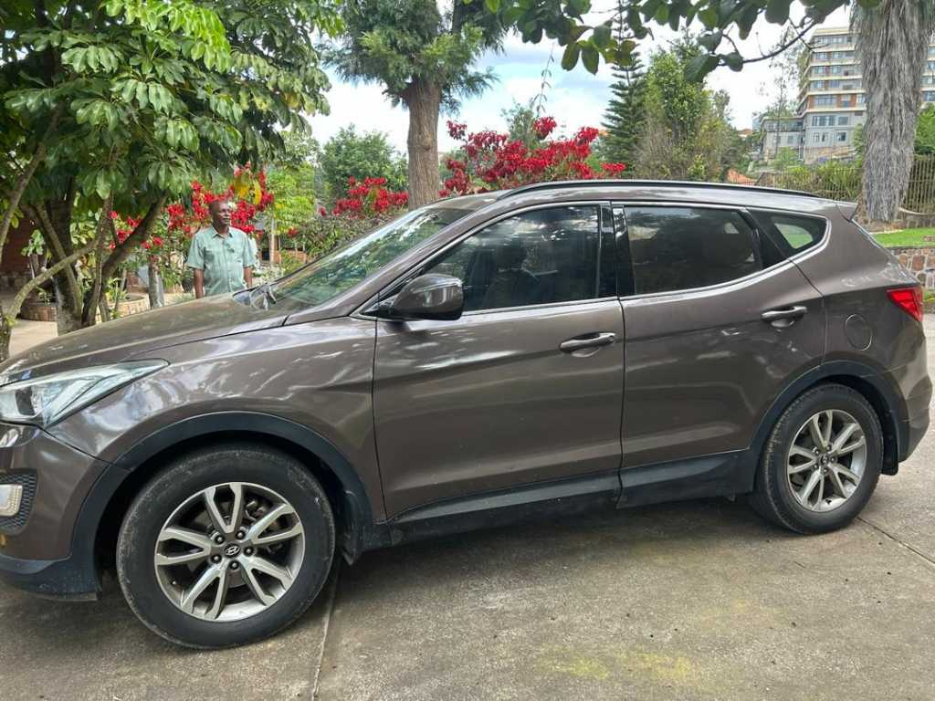 A picture of Hyundai Santa Fe