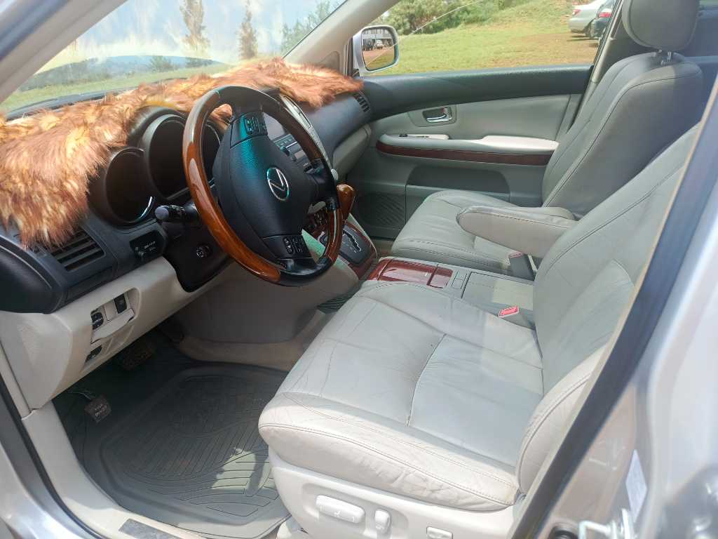 A picture of 2008 LEXUS RX400H Hybrid 