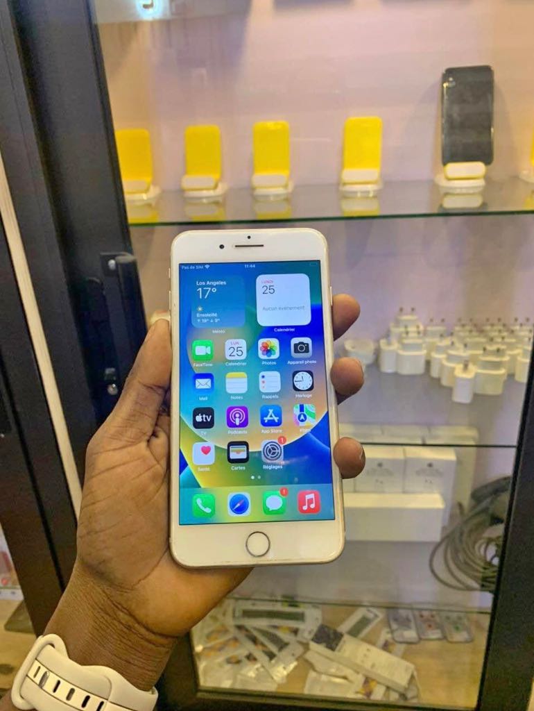 iPhone 8 Plus 64gb