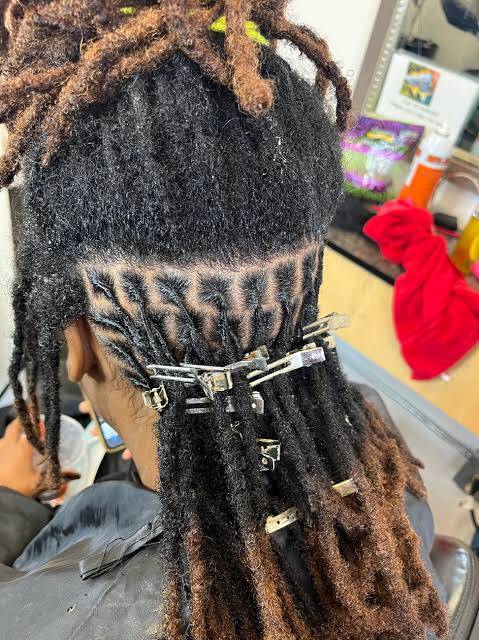 Dreadlock Services_O706070624