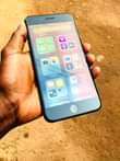A picture of iPhone 7 Plus at 290k