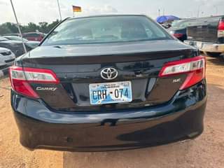 A picture of 2013 Toyota Camry SE