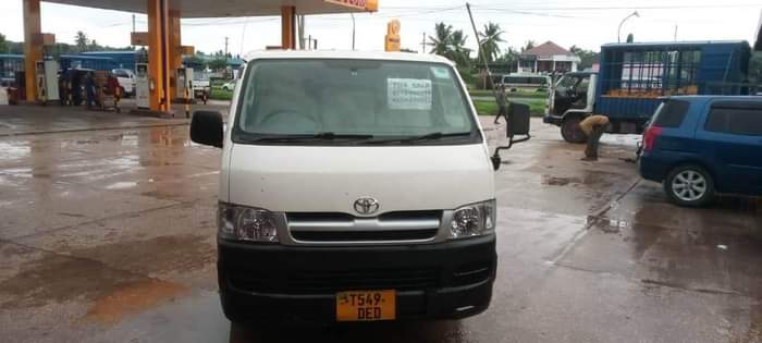 used toyota hiace