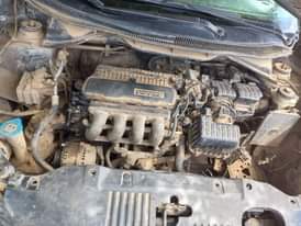 A picture of 2005 TOYOTA YARIS