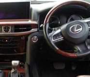A picture of LEXUS LX570