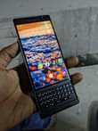 A picture of BLACKBERRY PRIVE