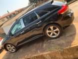 A picture of Toyota Venza 2011 oye