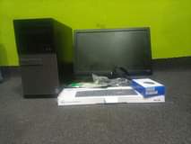 A picture of Hujachelewa bado tumeshusha Bei ili wengi mpate Ni desktop computer