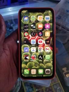 A picture of IPHONE 11